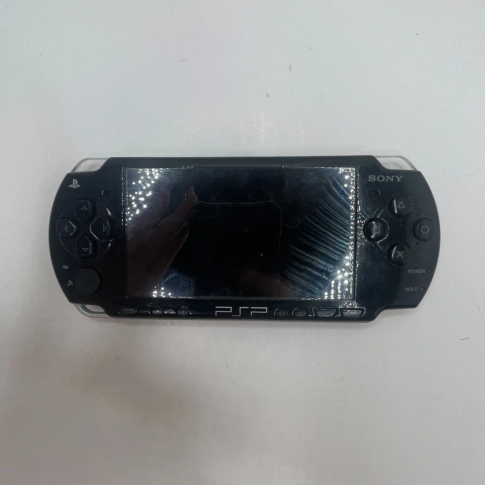 Black Sony PlayStation Portable PSP-2001 Handheld Game System Only *FOR PARTS*